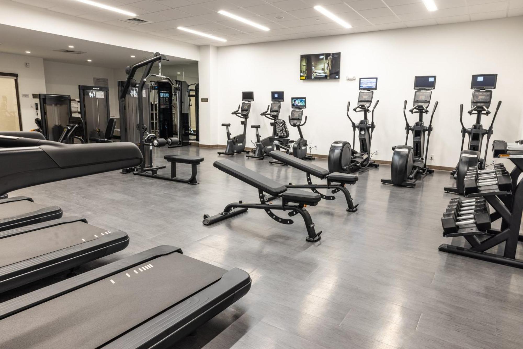 Staybridge Suites Greenville - Medical Center By Ihg Ngoại thất bức ảnh